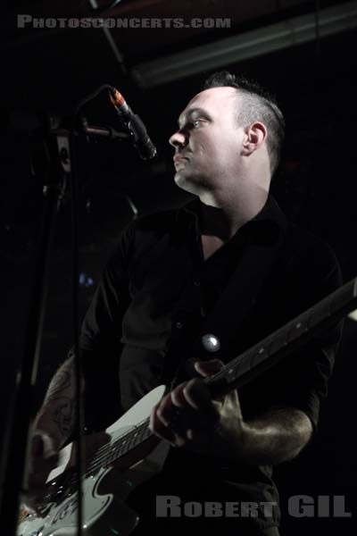 AND YOU WILL KNOW US BY THE TRAIL OF DEAD - 2013-04-17 - PARIS - La Maroquinerie - Jamie Miller